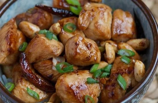 gà mỹ đá với gà việt,Giải Mã Sự Khác Biệt Giữa Gà Mỹ và Gà Việt gà mỹ đá với gà việt,Giải Mã Sự Khác Biệt Giữa Gà Mỹ và Gà Việt
