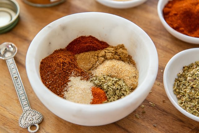 thuốc trị chân gà trống đá bị liệt