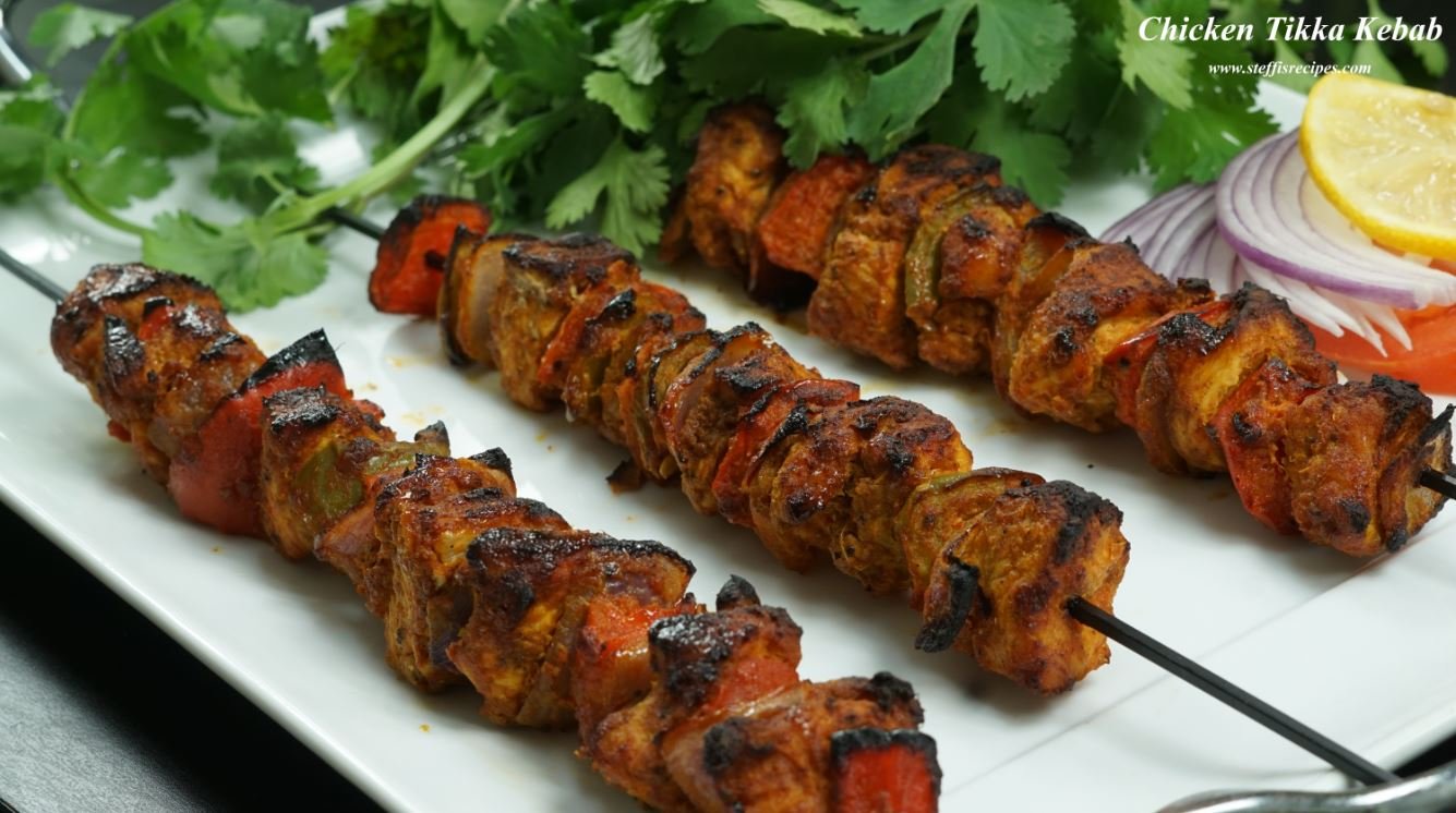 Giải đấu gà tre với cựa sắt năm 2019: Sự kiện không thể bỏ lỡ!